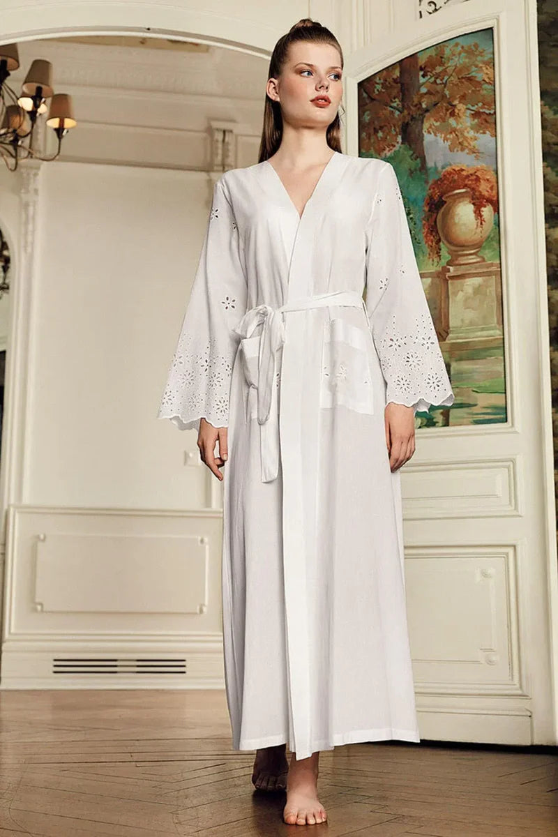 100% Turkish Cotton Woven Long-Sleeve Lace-Trimmed Robe for Women - Ecru