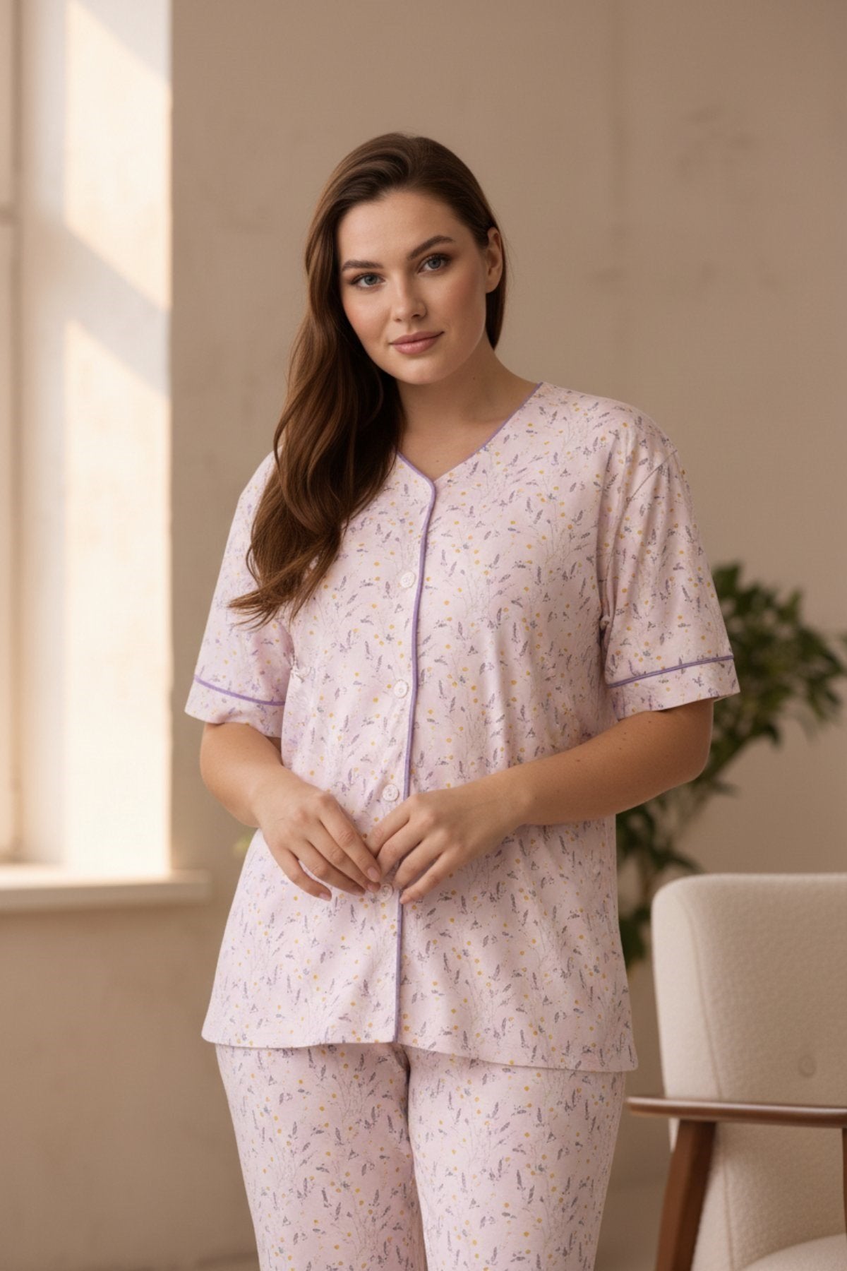 Plus-Size Short-Sleeve Pajama Set for Women Buttoned Viscose - Light Lilac