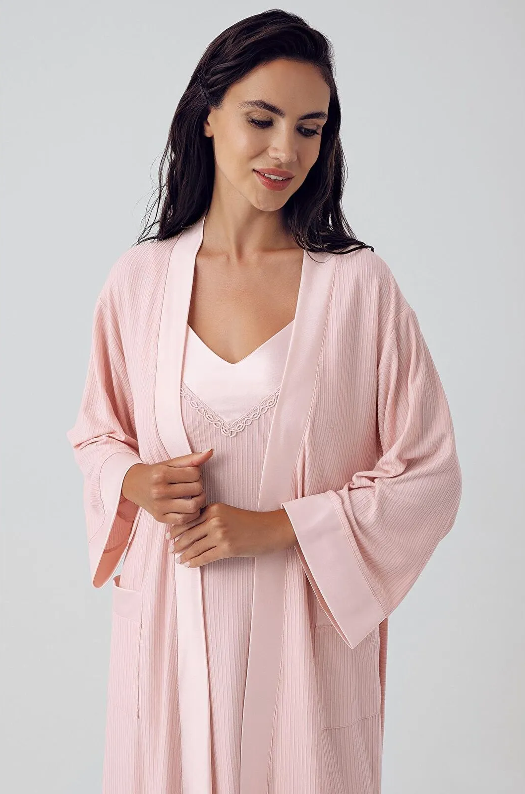 Women's Viscose Short Strap Robe & Nightgown Set Pink Flexible