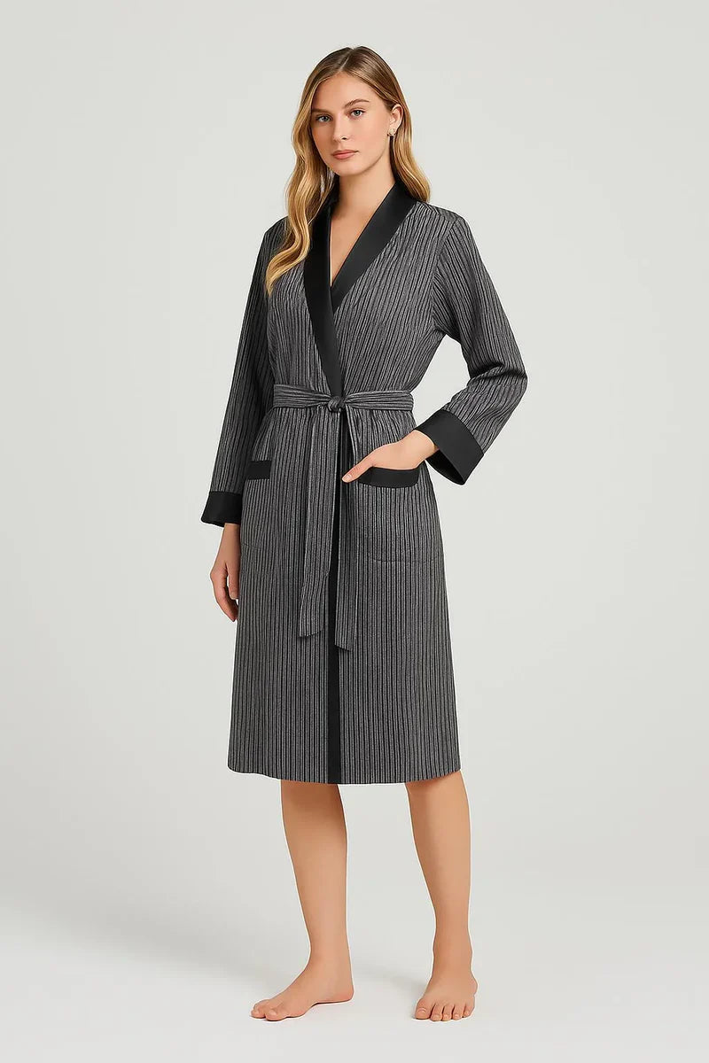 Women's Black Long-Sleeve Flexible Viscose Short Robe