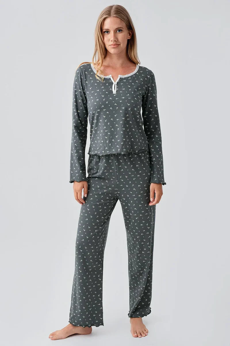 Women's Green Long-Sleeve Patterned Buttoned Flexible Cotton Pajama Set