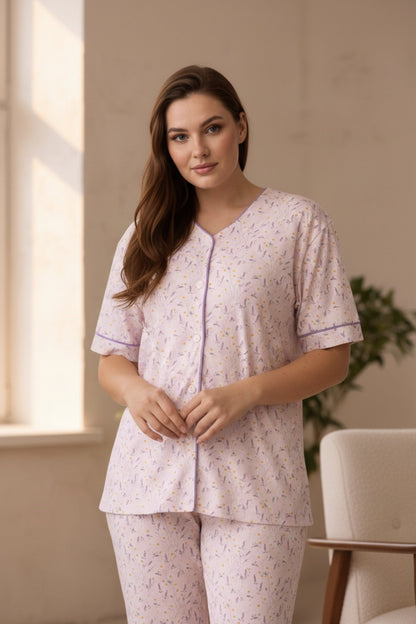 Plus-Size Short-Sleeve Pajama Set for Women Buttoned Viscose - Light Lilac