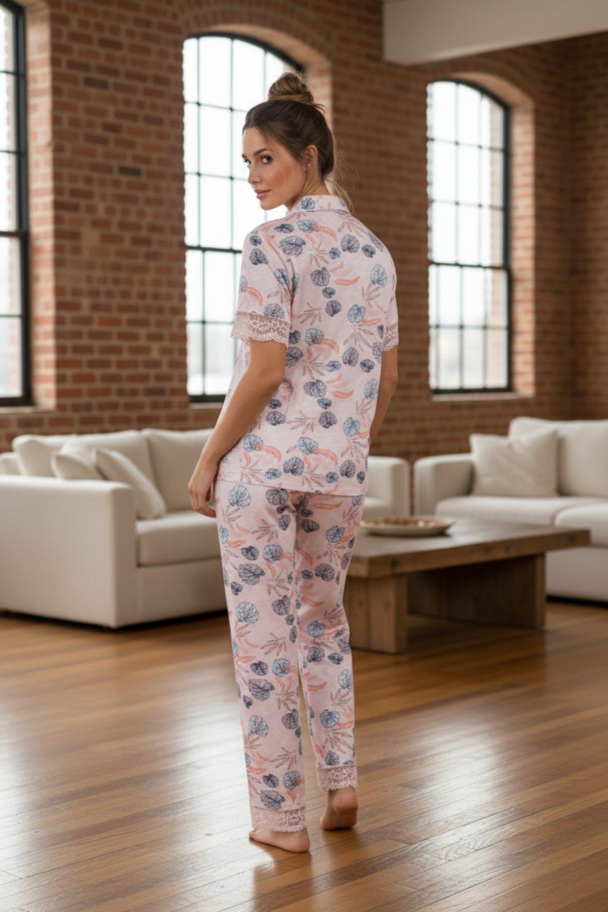 Women's Lace Pajama Set Short-Sleeve Buttoned Viscose - Powder Pink