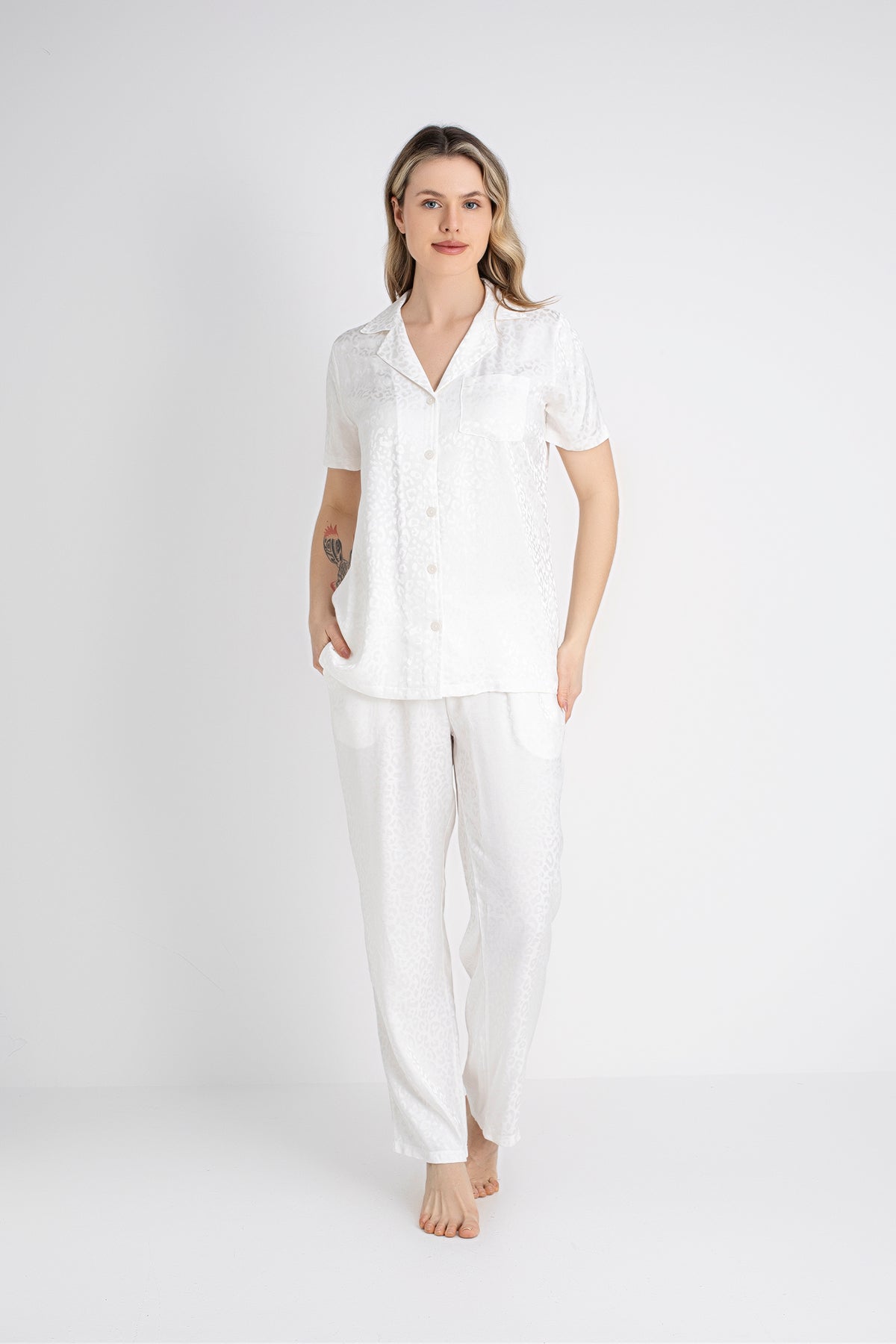 Women’s Short-Sleeve Button-Front Ecru Leopard Print Pajama Set – 100% Viscose