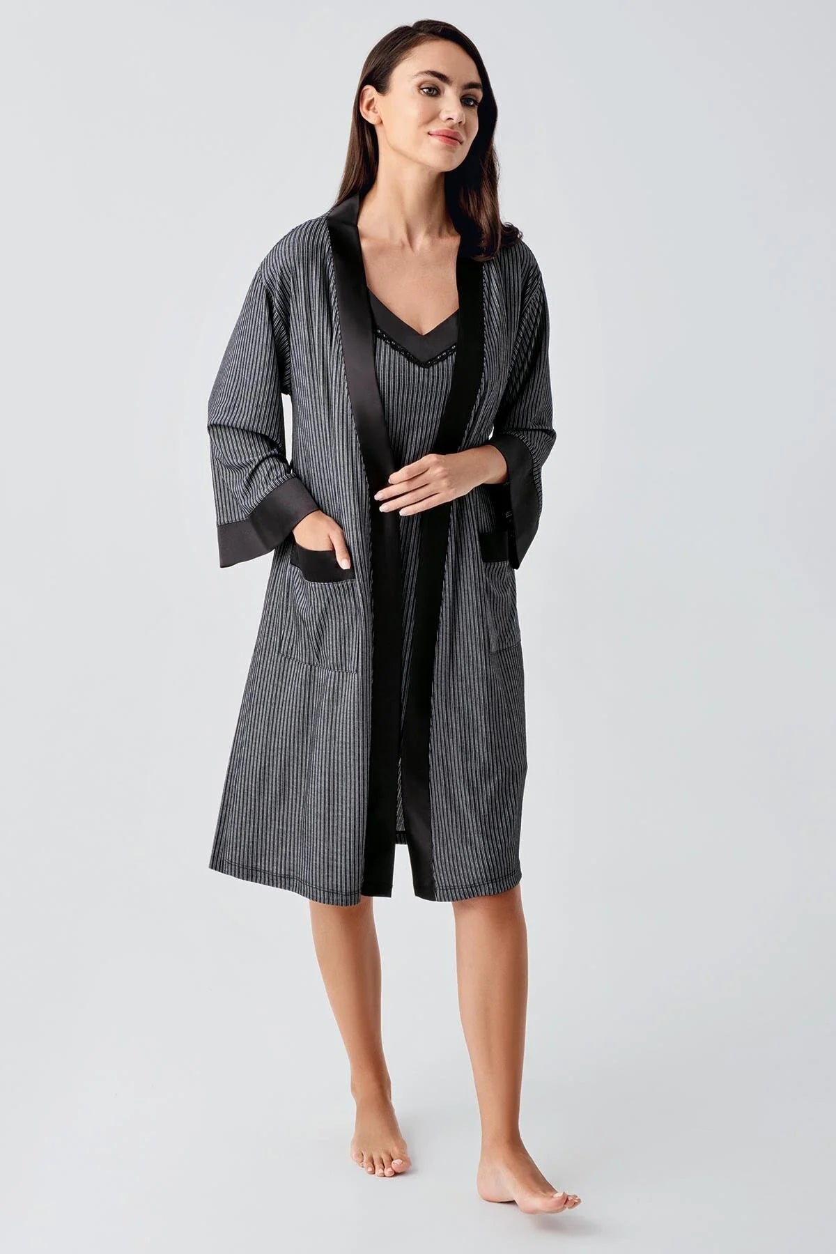 Women's Black Flexible Viscose Short Strap Robe & Nightgown Set