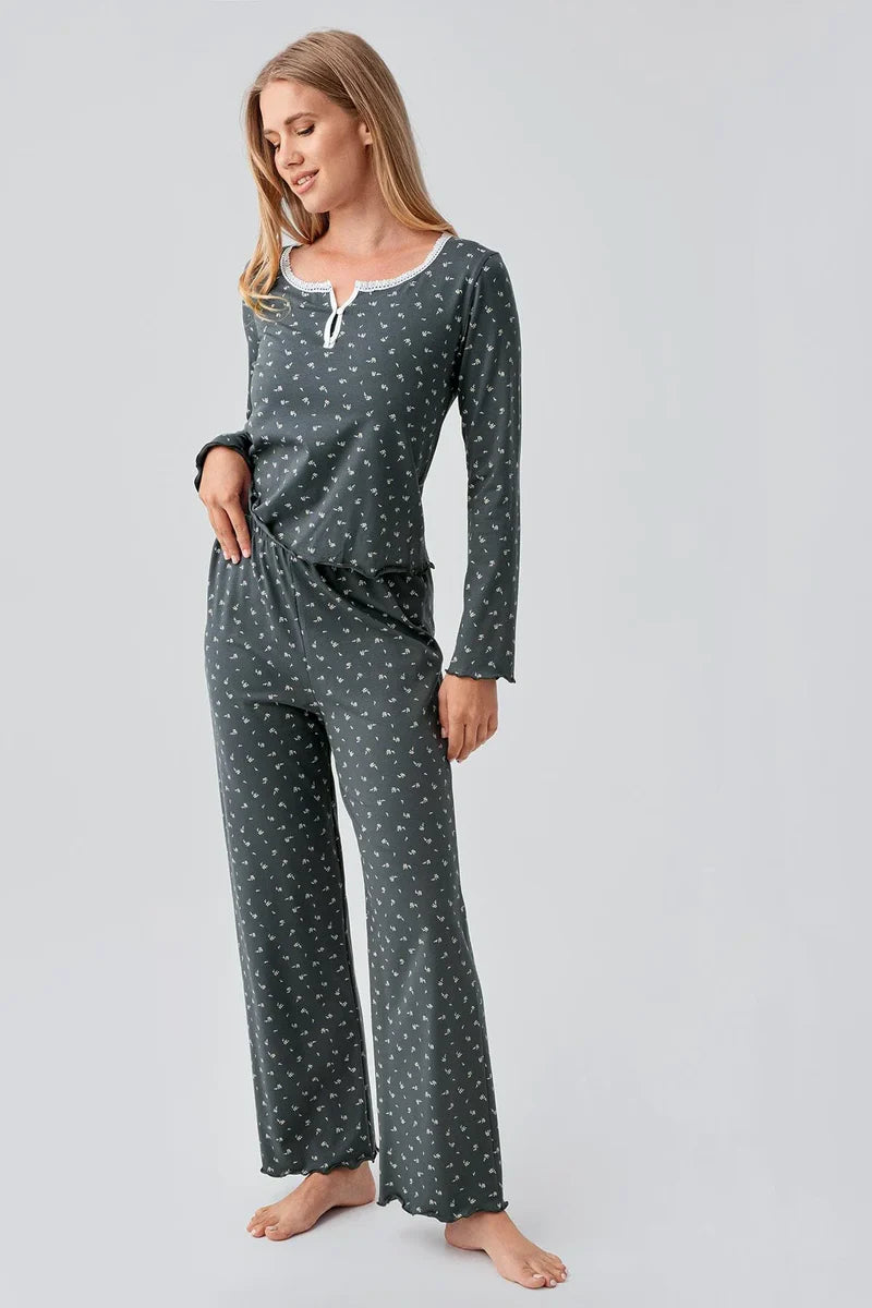 Women's Green Long-Sleeve Patterned Buttoned Flexible Cotton Pajama Set