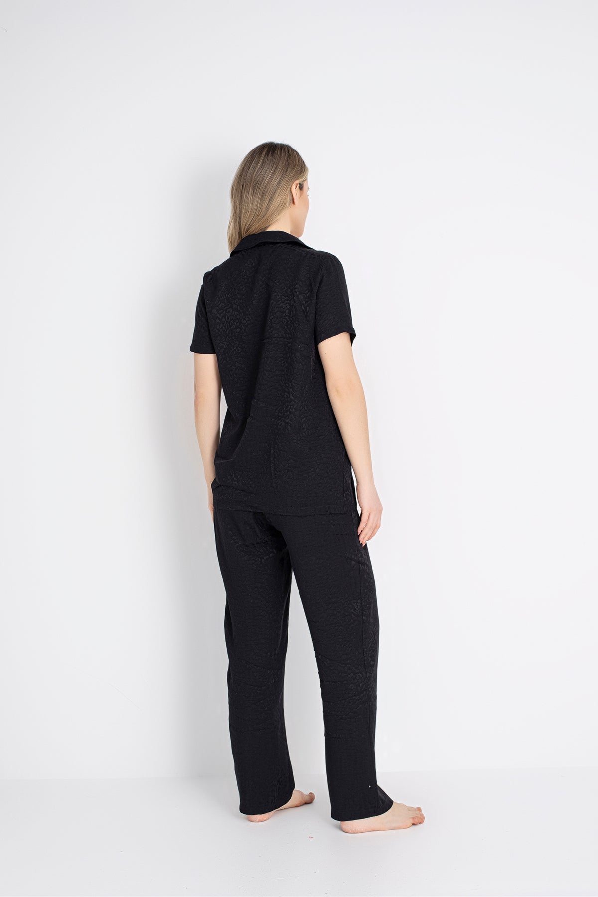 Women’s Short-Sleeve Button-Front Black Leopard Print Pajama Set – 100% Viscose